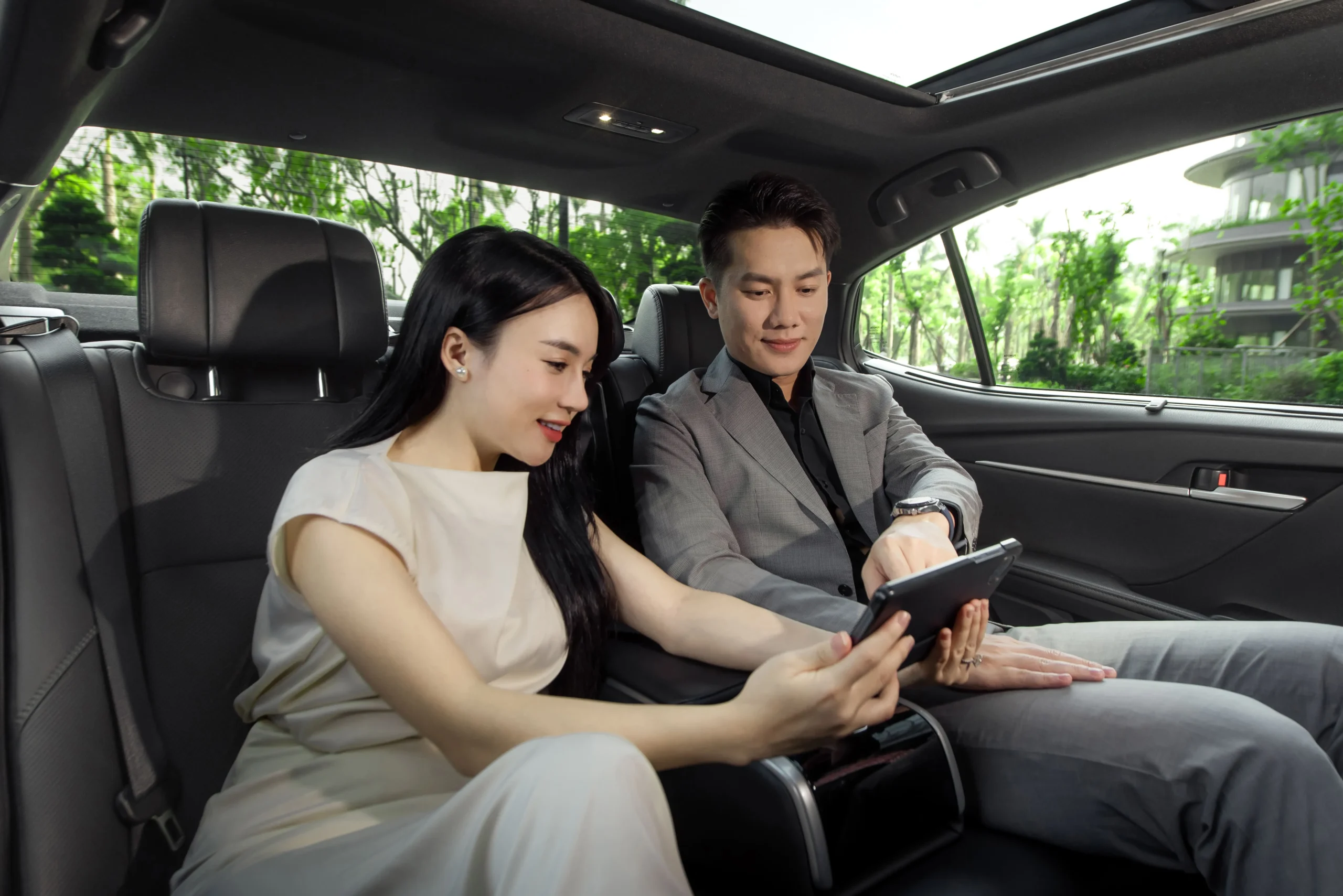 Ảnh nội thất xe Toyota Camry mới nhất tại TTL